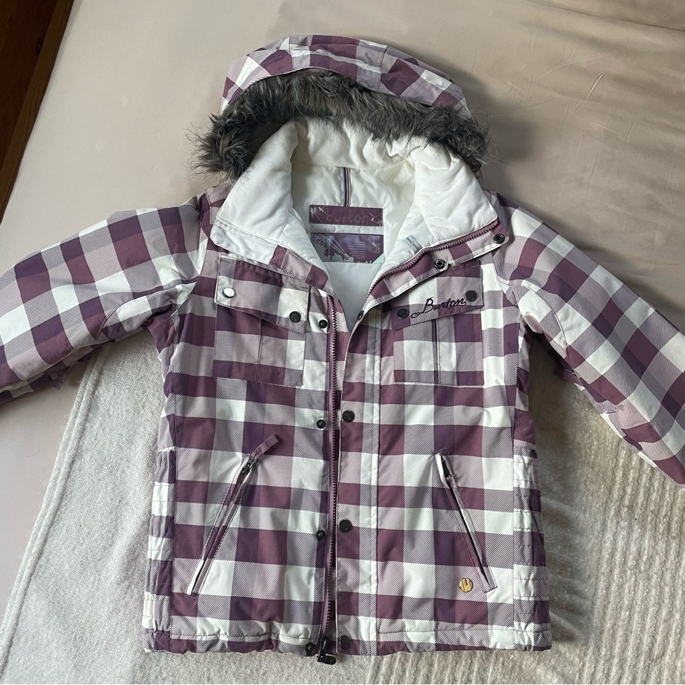 Small Women’s Burton Snowboard/Ski Jacket
